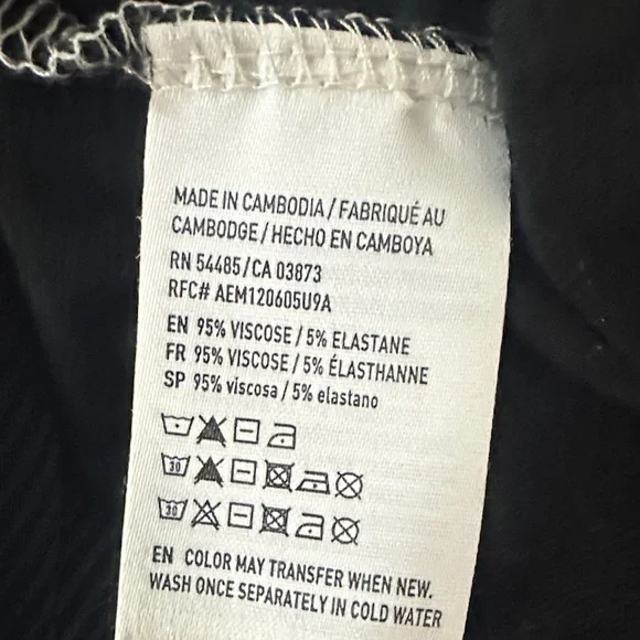 American Eagle Outfitters Black and Gray Ombre Tee - Picture 4 of 4